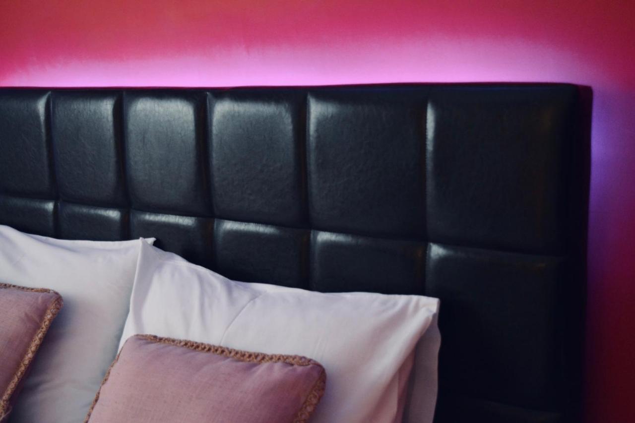 Sweet Luxury Apartment เทสซาโลนิกิ ภายนอก รูปภาพ